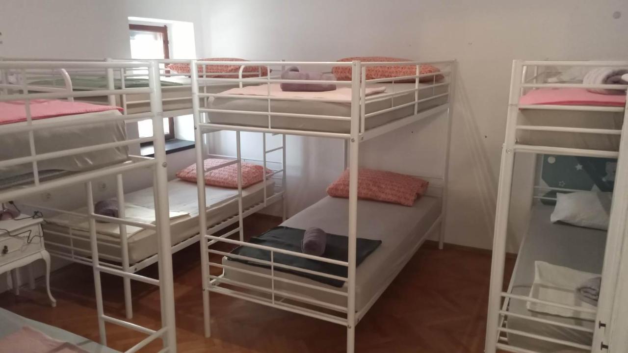 Gest House Roberto Apartment Split Bagian luar foto